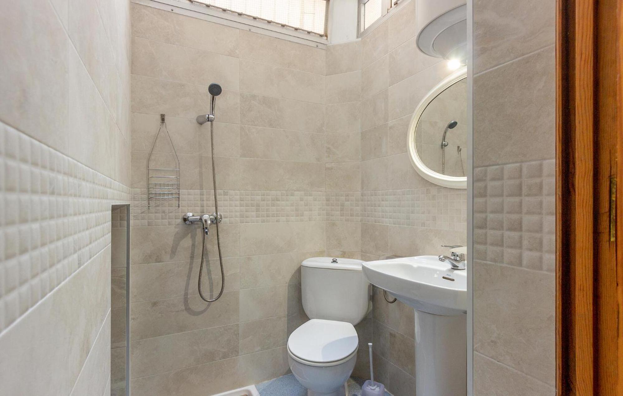 2 Bedroom Awesome Home In Santa Pola Ngoại thất bức ảnh