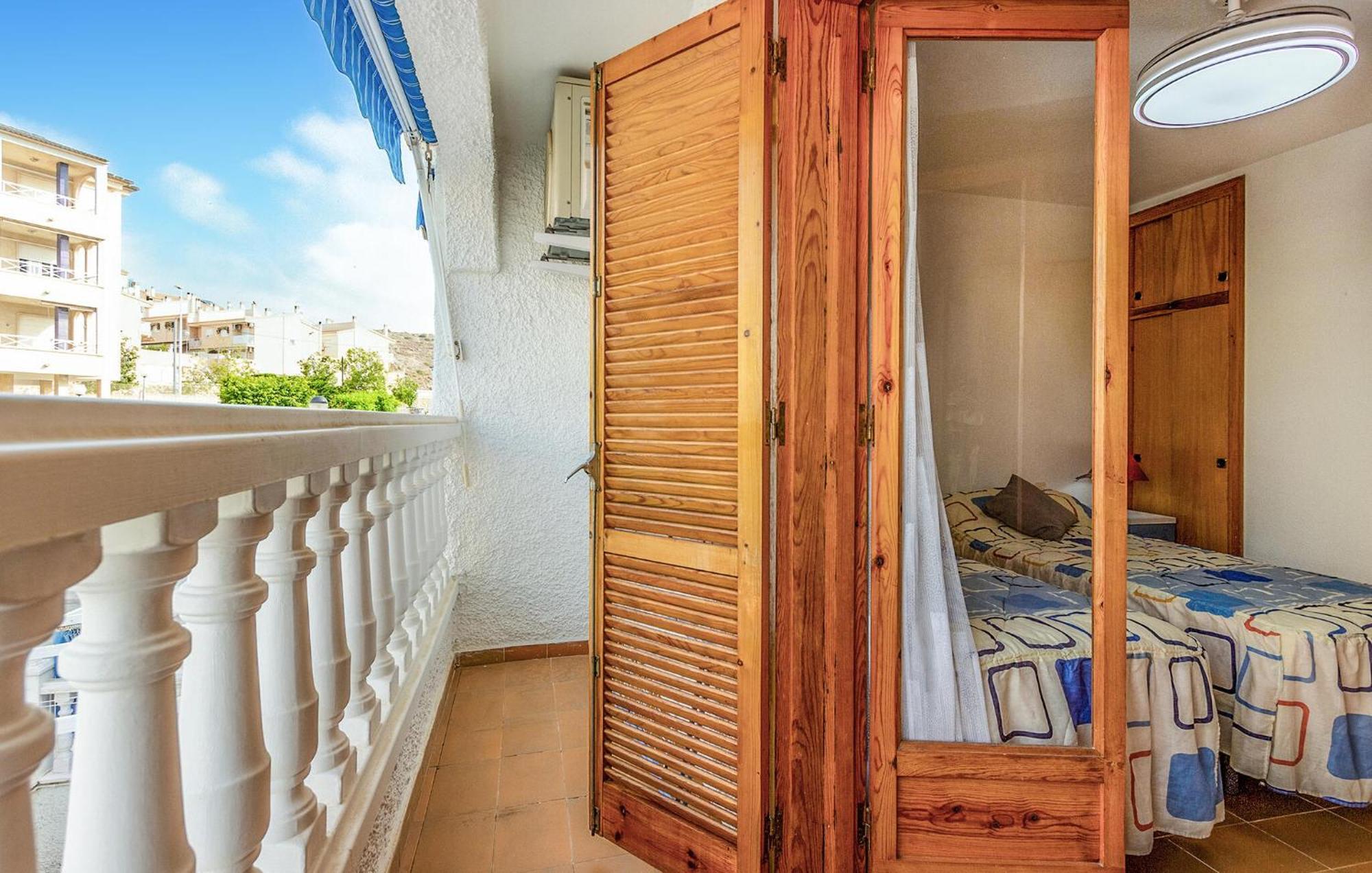 2 Bedroom Awesome Home In Santa Pola Ngoại thất bức ảnh